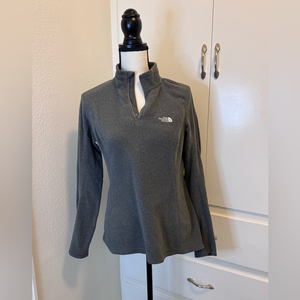 The North Face Women's Charcoal Quarter-Zip Polartec Classic Fleece
